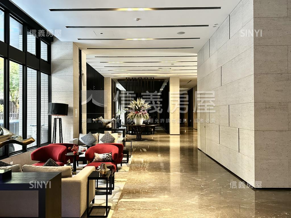 市政潤隆低總價兩房車位房屋室內格局與周邊環境