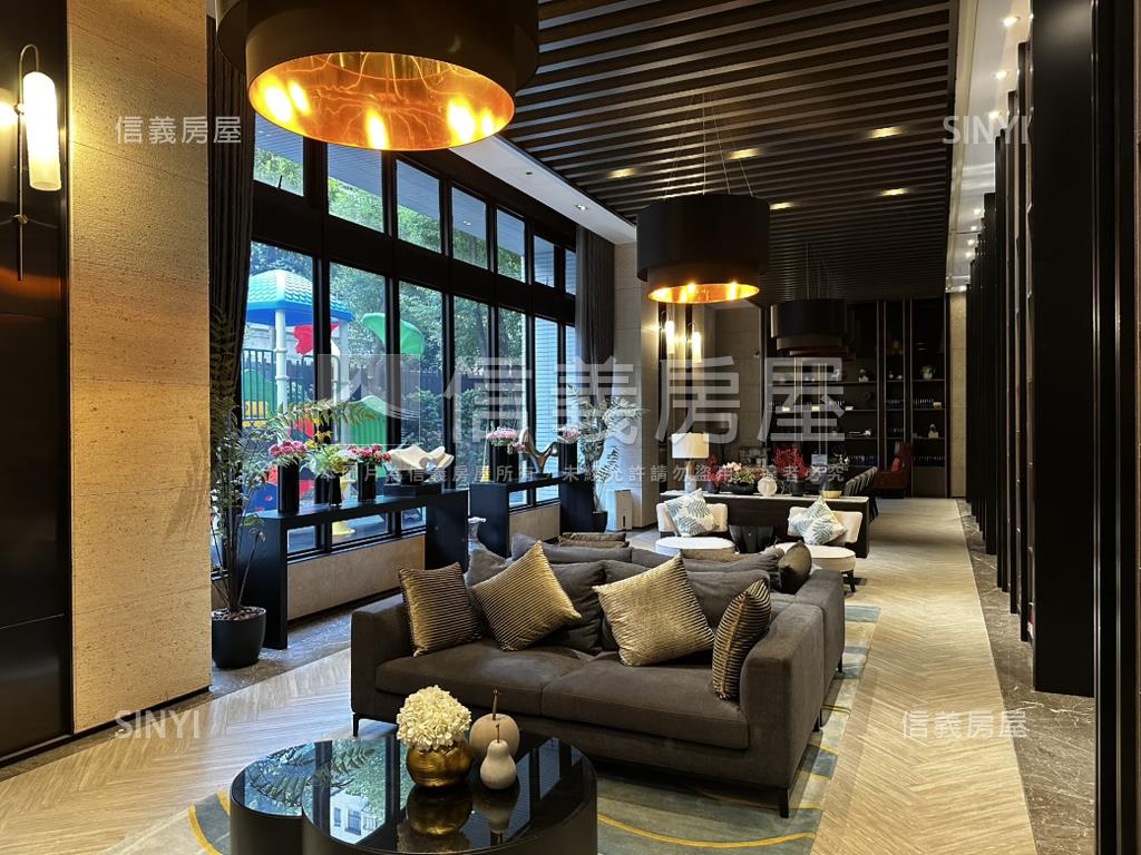 市政潤隆低總價兩房車位房屋室內格局與周邊環境