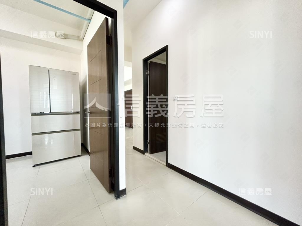 日光城景。湖美麗三房平車房屋室內格局與周邊環境
