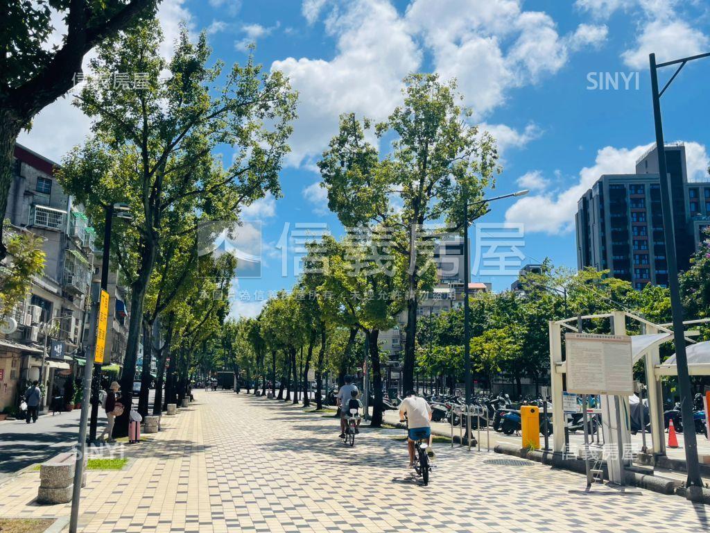 威堡今綻景觀邊間車位房屋室內格局與周邊環境
