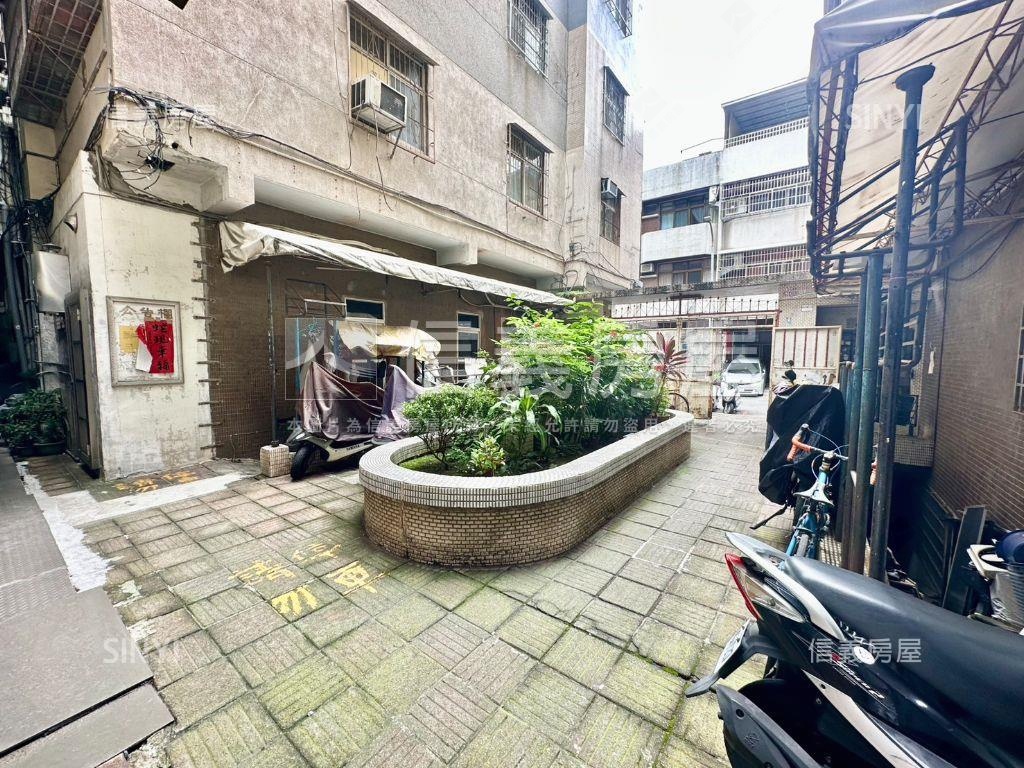 西屯！近捷運大三房！房屋室內格局與周邊環境