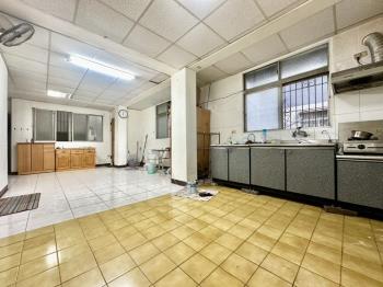 西屯！近捷運大三房！