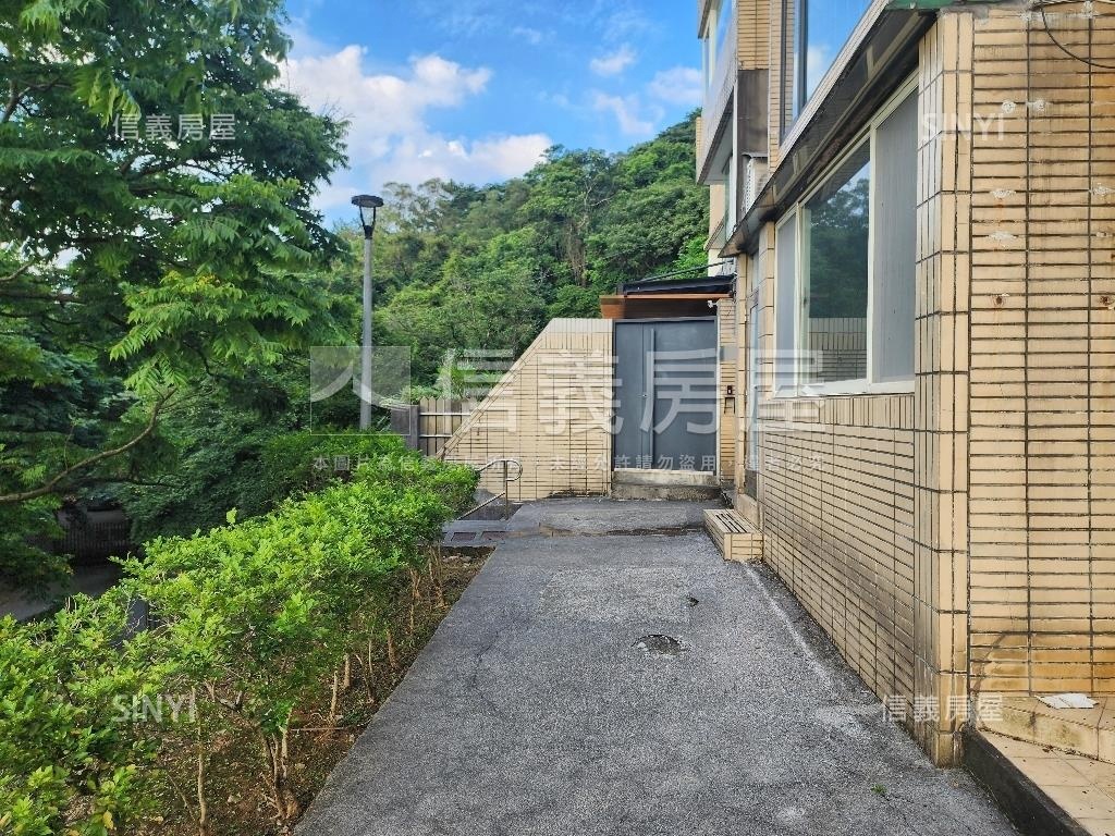 翠山村外翠山綠意公寓房屋室內格局與周邊環境