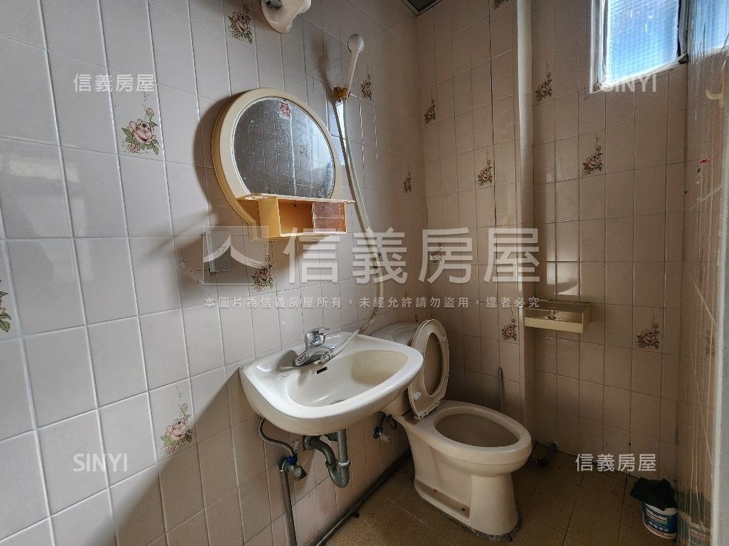 翠山村外翠山綠意公寓房屋室內格局與周邊環境