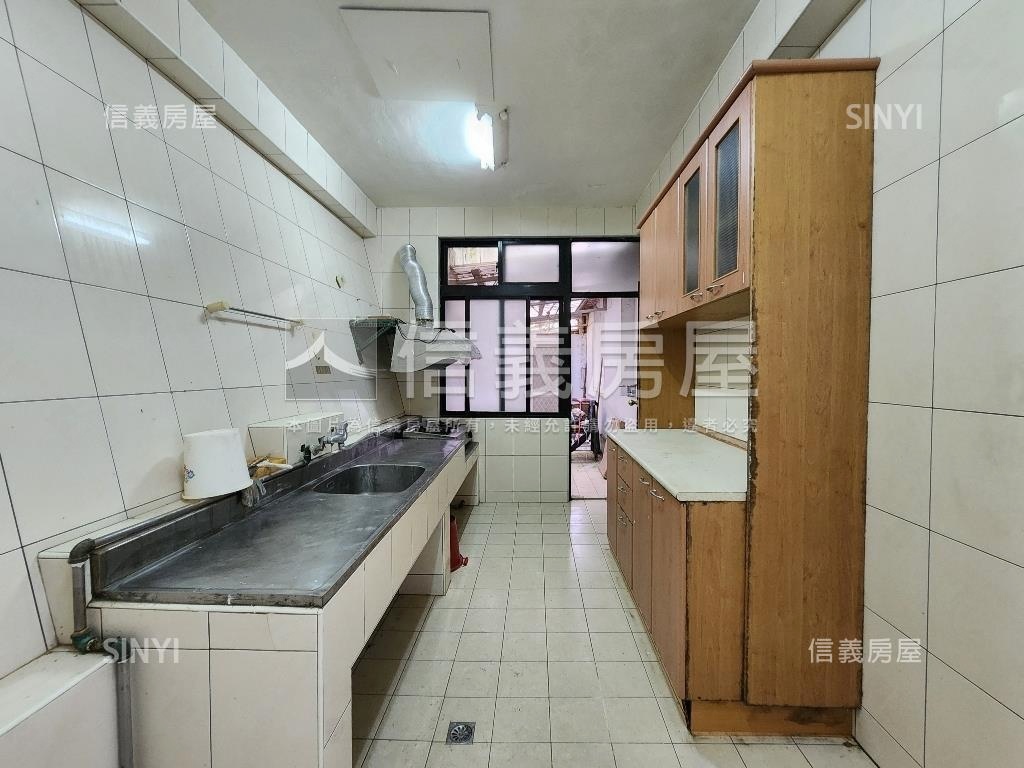 翠山村外翠山綠意公寓房屋室內格局與周邊環境
