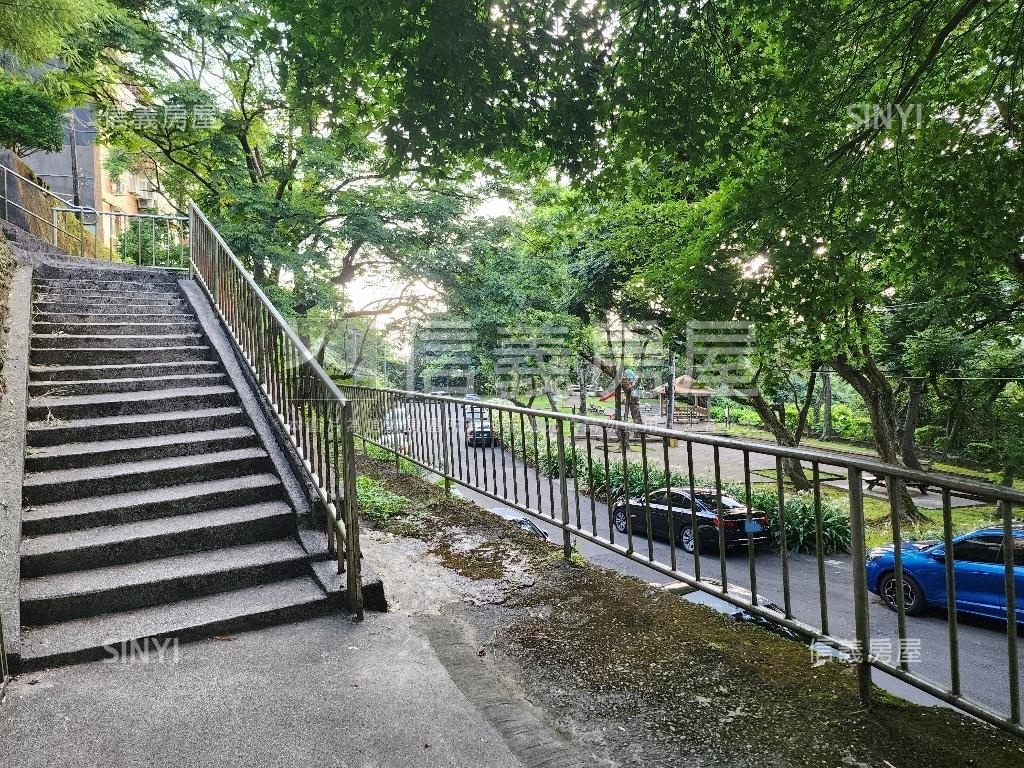 翠山村外翠山綠意公寓房屋室內格局與周邊環境