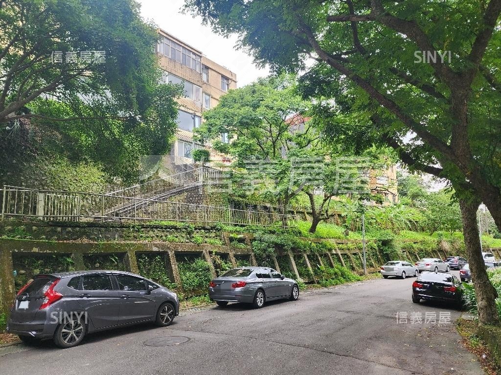 翠山村外翠山綠意公寓房屋室內格局與周邊環境