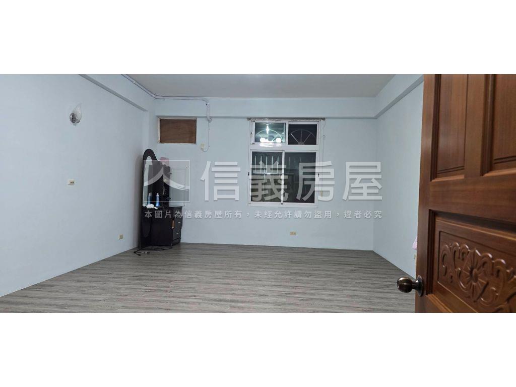 文化路集市鑽錢透天店住房屋室內格局與周邊環境