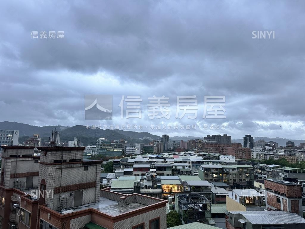 新案～艾菲爾四房附車位房屋室內格局與周邊環境