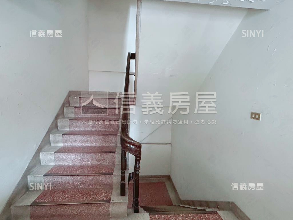 科博園道三面採光大三房房屋室內格局與周邊環境