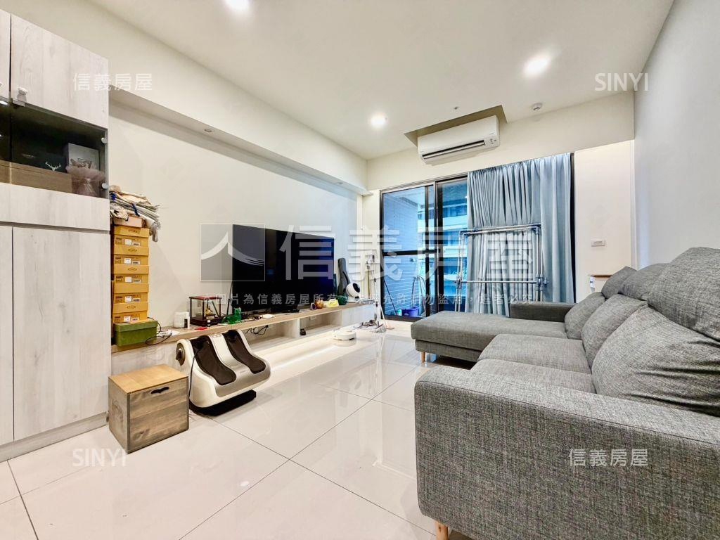 滙世界三房平車房屋室內格局與周邊環境