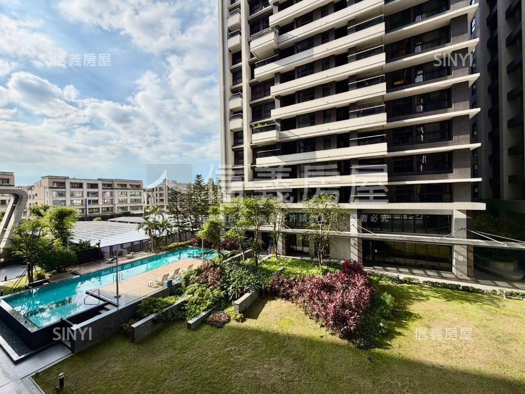 滙世界三房平車房屋室內格局與周邊環境