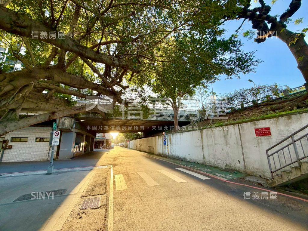 全陽豐會－河光山色四房房屋室內格局與周邊環境