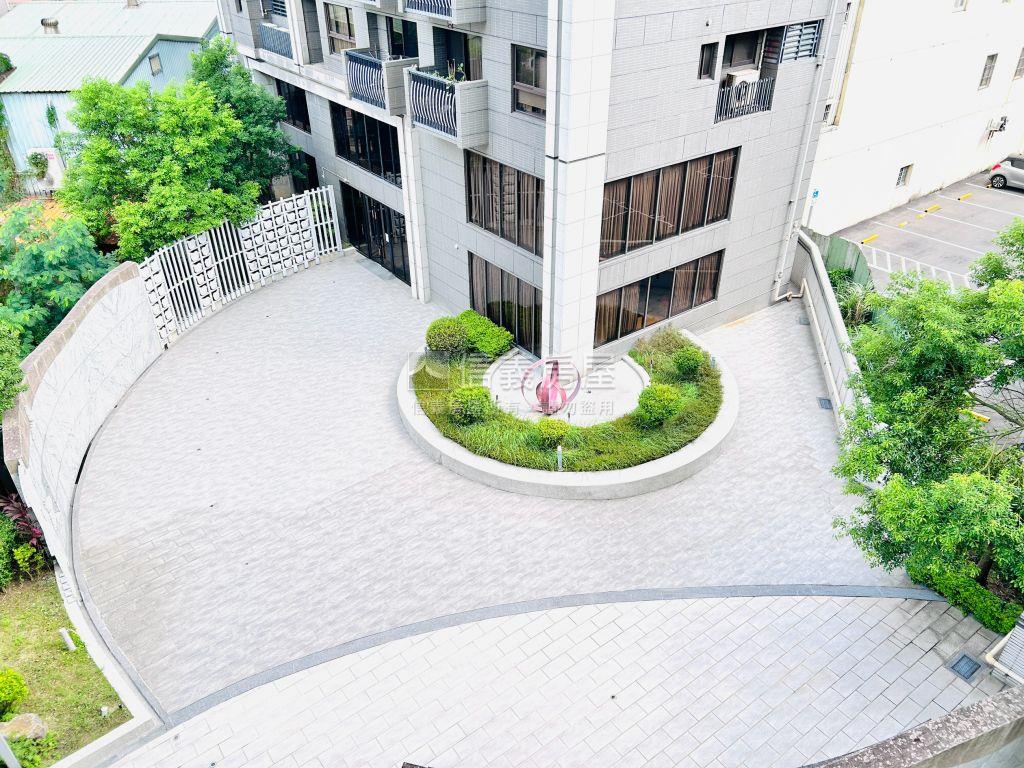 極上寓邊間採光三房車位房屋室內格局與周邊環境