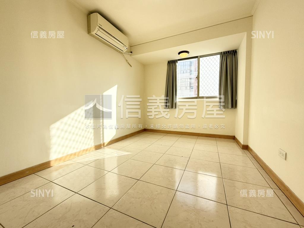 賺錢時代採光美三房房屋室內格局與周邊環境