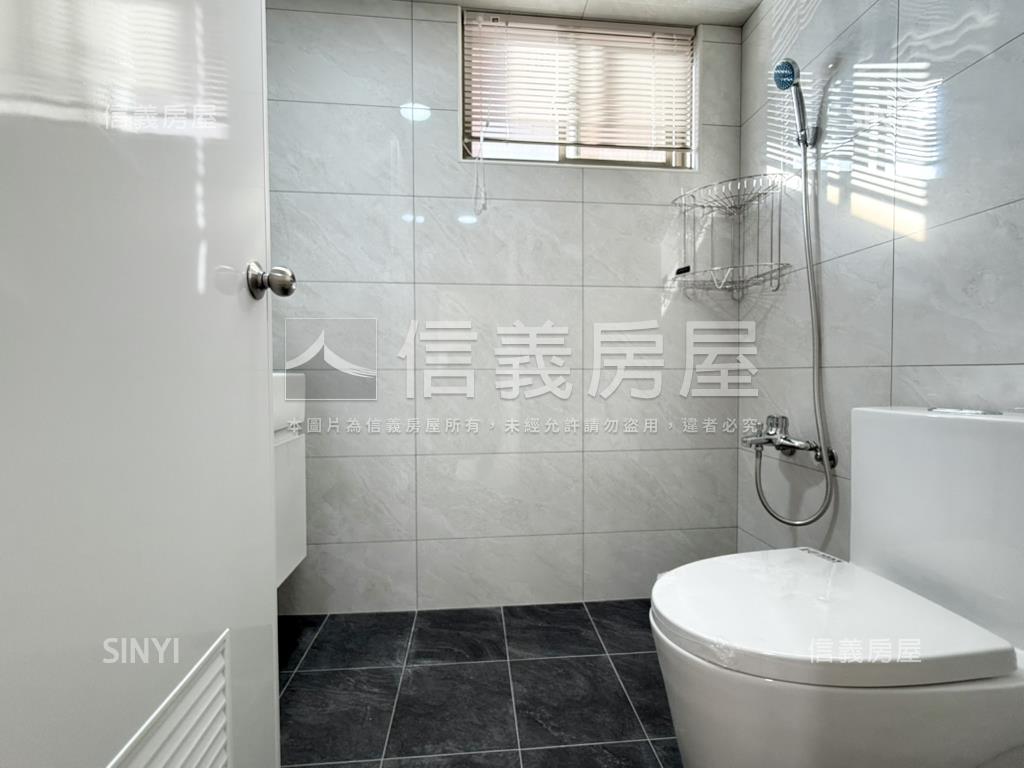 賺錢時代採光美三房房屋室內格局與周邊環境