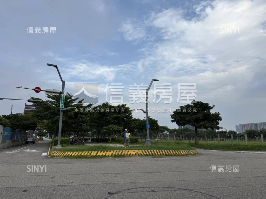親家中央公園兩房平車房屋室內格局與周邊環境