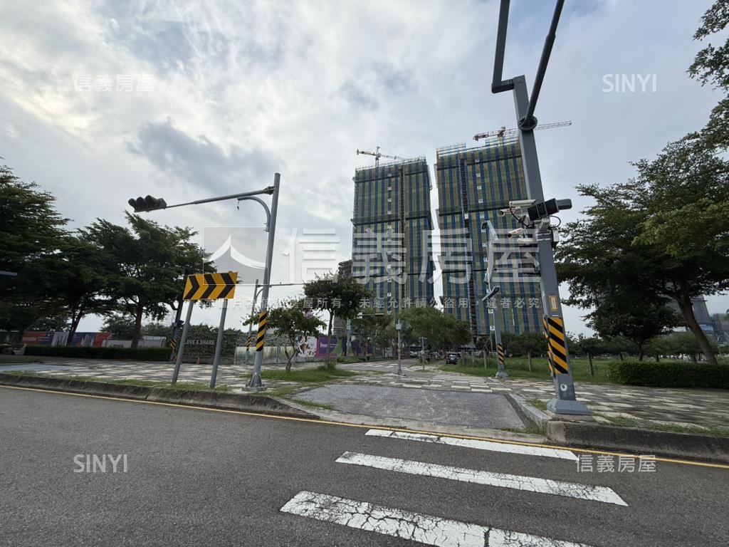 親家中央公園兩房平車房屋室內格局與周邊環境