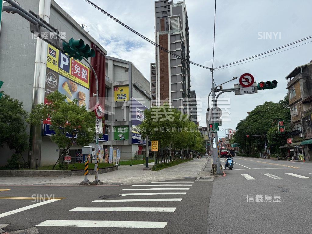 近未來Ｇ０７捷運站三房房屋室內格局與周邊環境