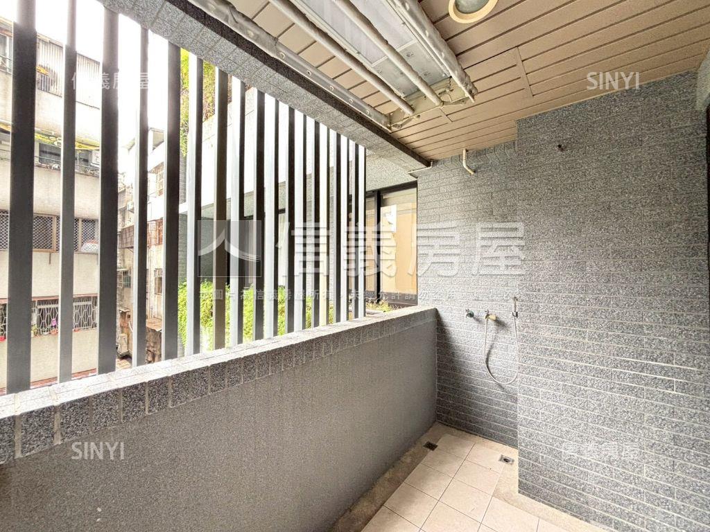 國美天藏輕奢宅房屋室內格局與周邊環境