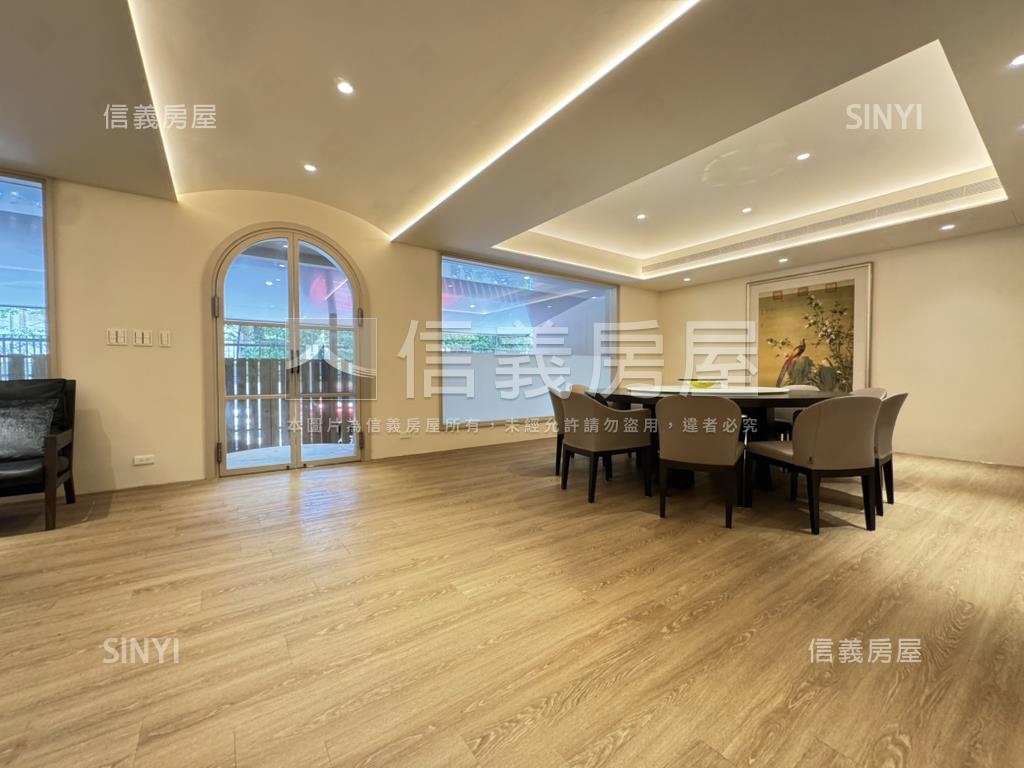 七段豪宅區豪華一樓房屋室內格局與周邊環境