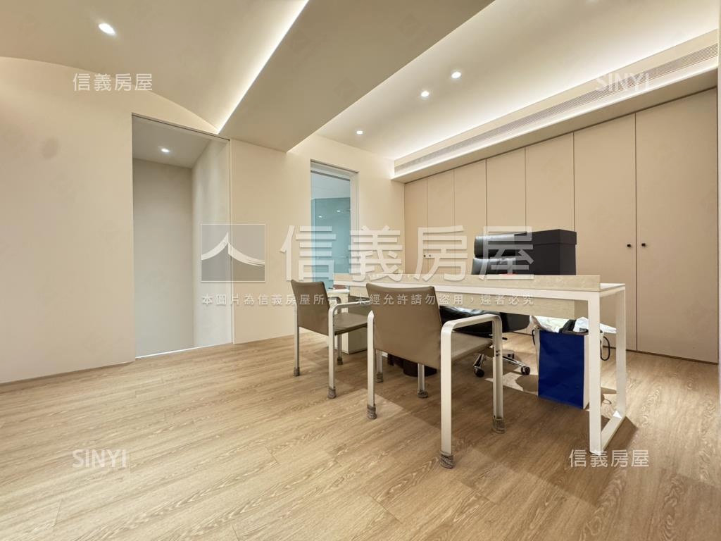 七段豪宅區豪華一樓房屋室內格局與周邊環境