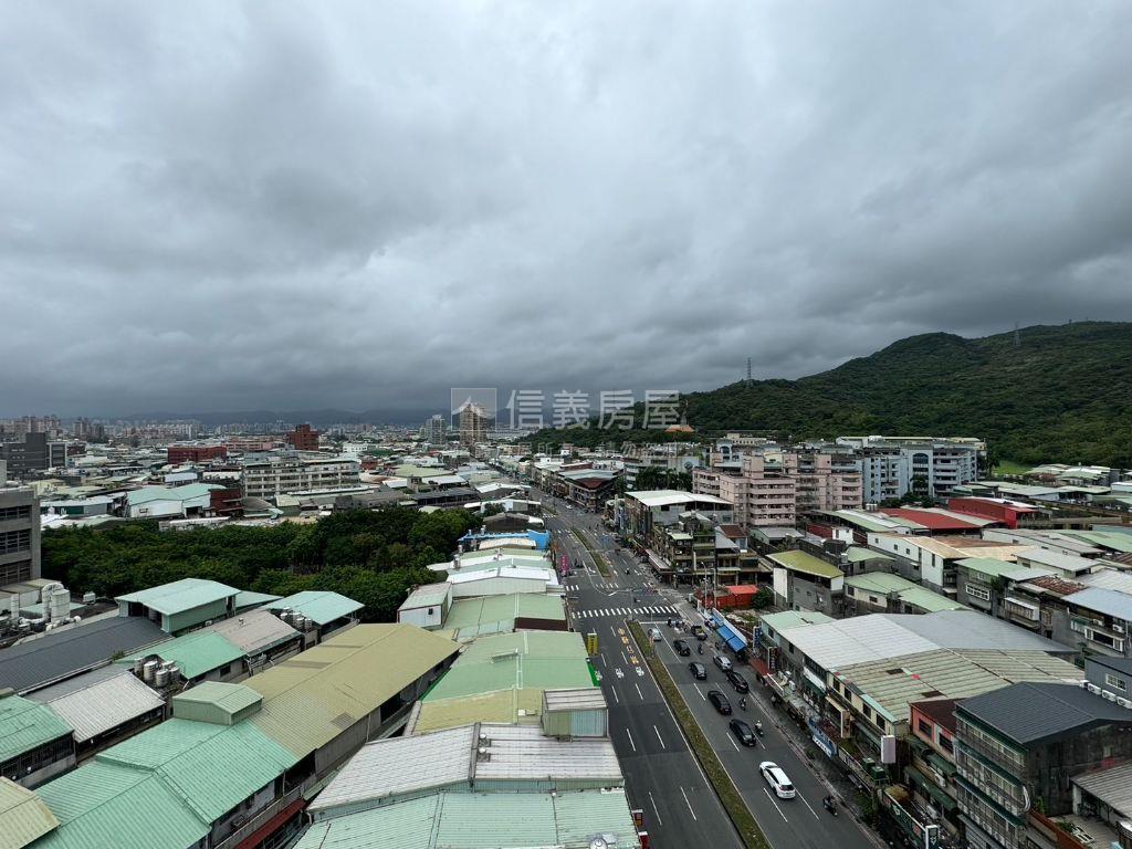 電梯收租首選＜金雞母＞房屋室內格局與周邊環境