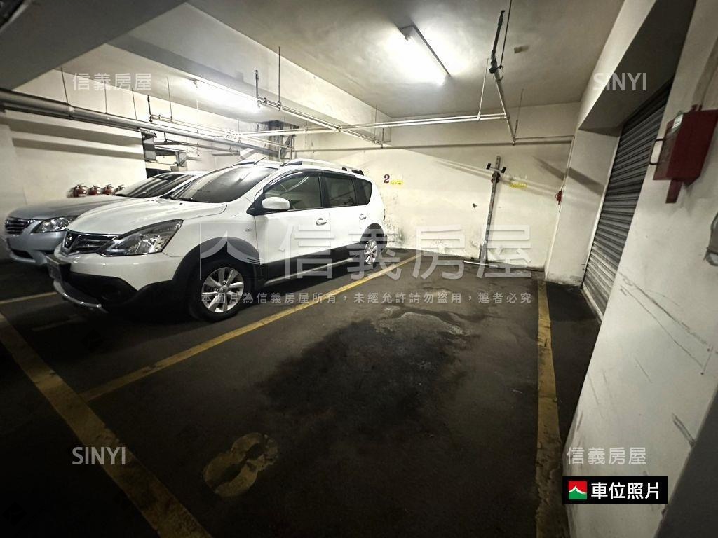 三代同堂樓中樓大４房車位房屋室內格局與周邊環境