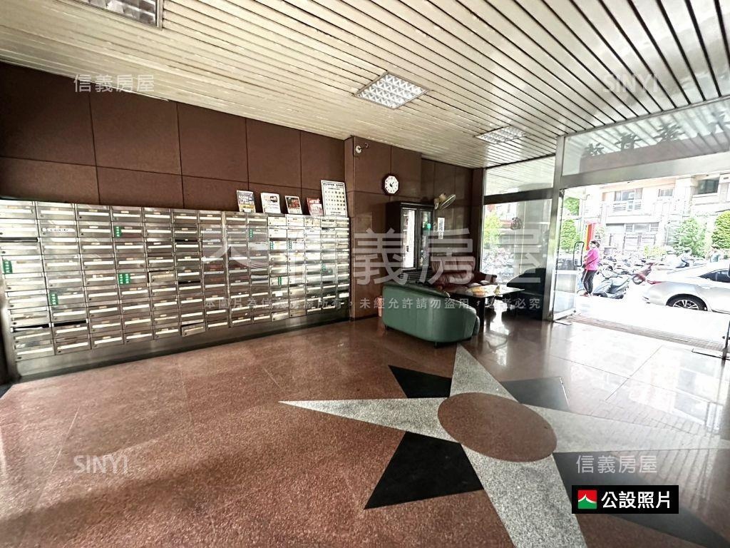 三代同堂樓中樓大４房車位房屋室內格局與周邊環境