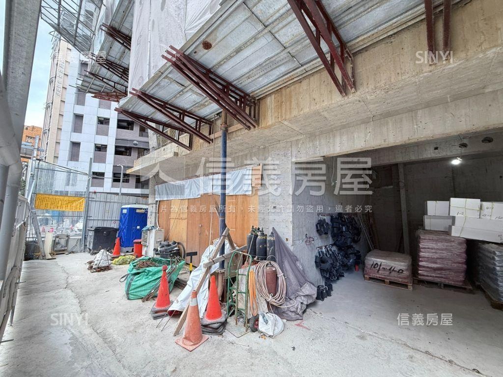 景美預售（丰景）Ｂ－２Ｆ房屋室內格局與周邊環境