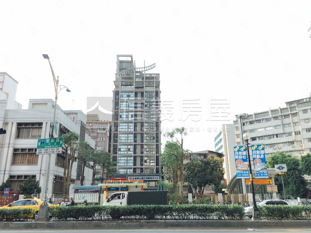 單身貴族美屋房屋室內格局與周邊環境