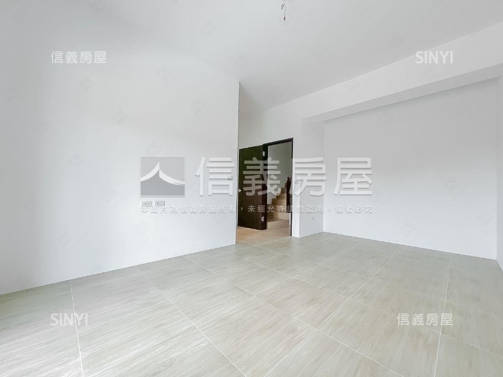 南投國姓鄉成功大院別墅２房屋室內格局與周邊環境