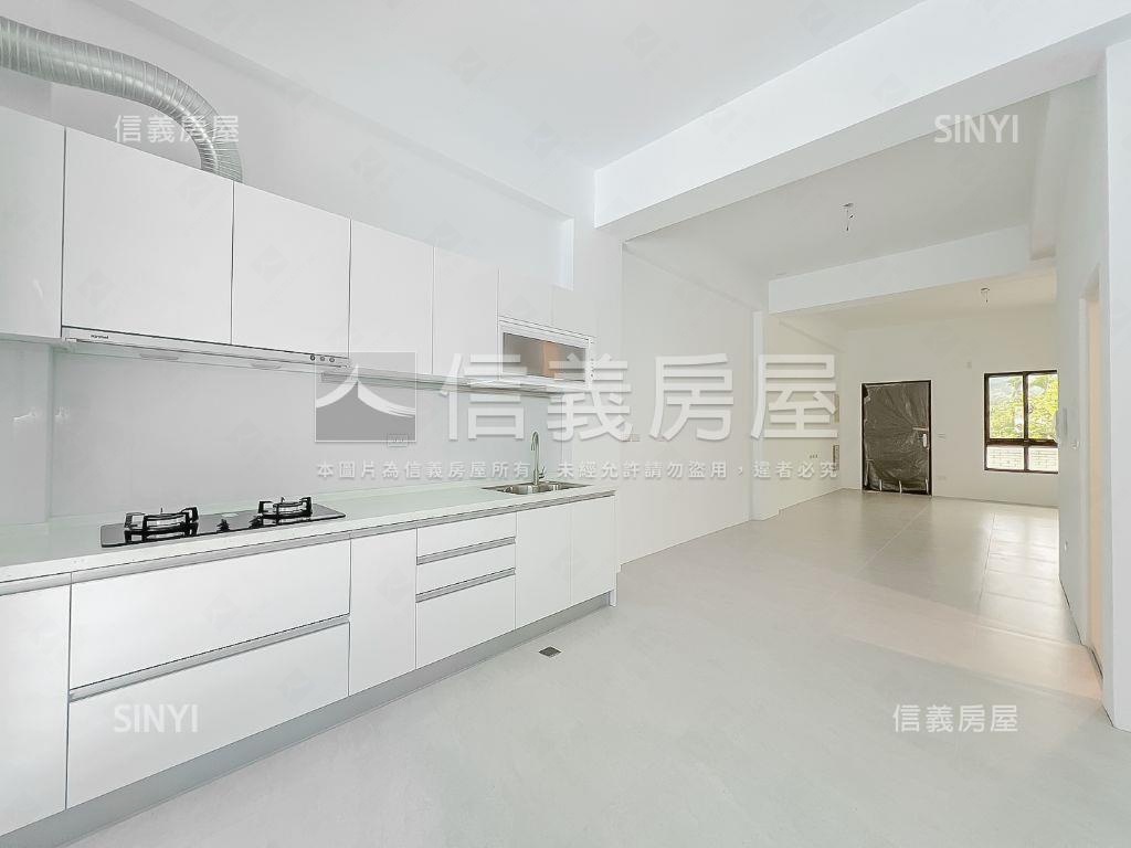 南投國姓鄉成功大院別墅２房屋室內格局與周邊環境