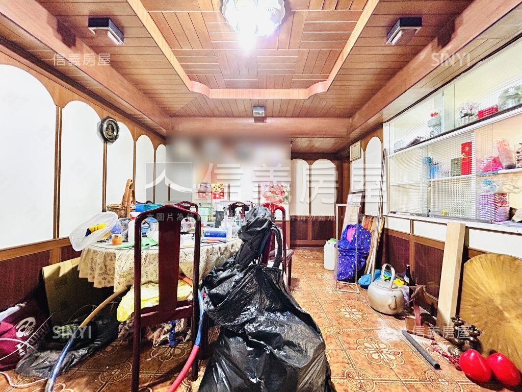 香檳華廈●三代同堂房屋室內格局與周邊環境