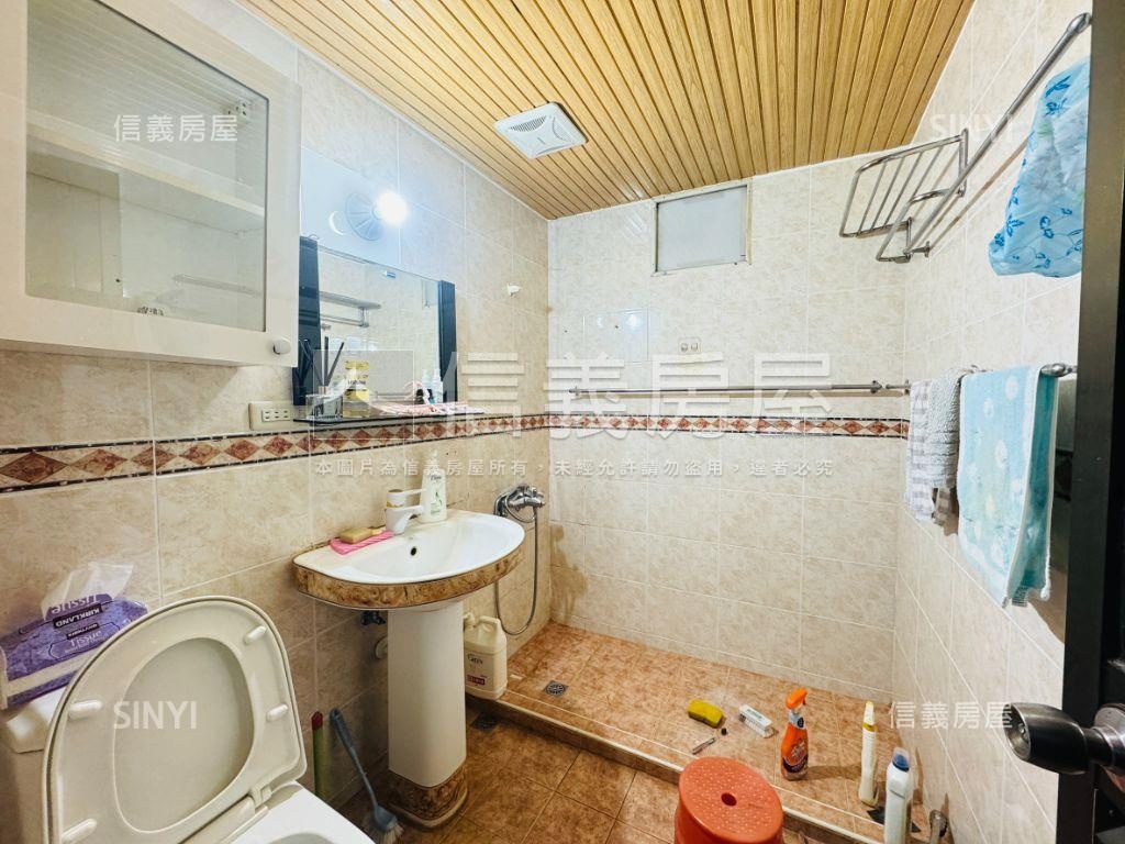 香檳華廈●三代同堂房屋室內格局與周邊環境