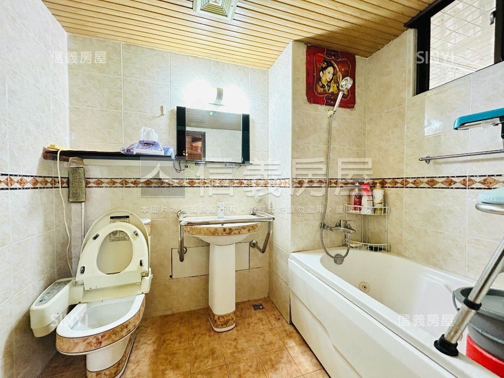 香檳華廈●三代同堂房屋室內格局與周邊環境