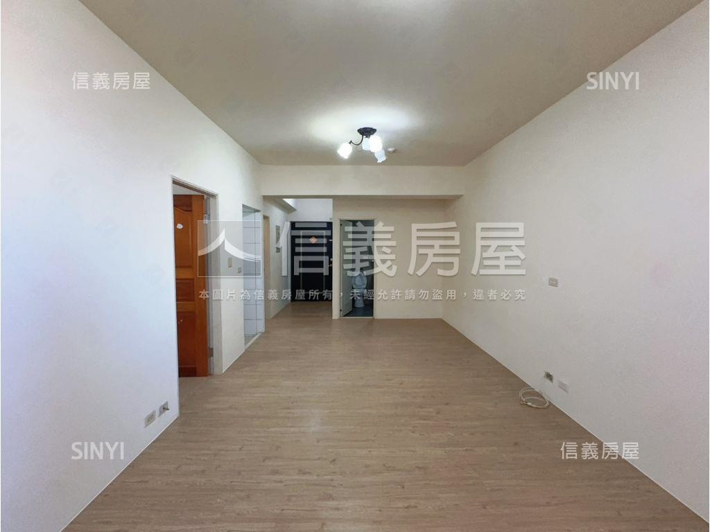 近楊梅體育園區有電梯３房房屋室內格局與周邊環境