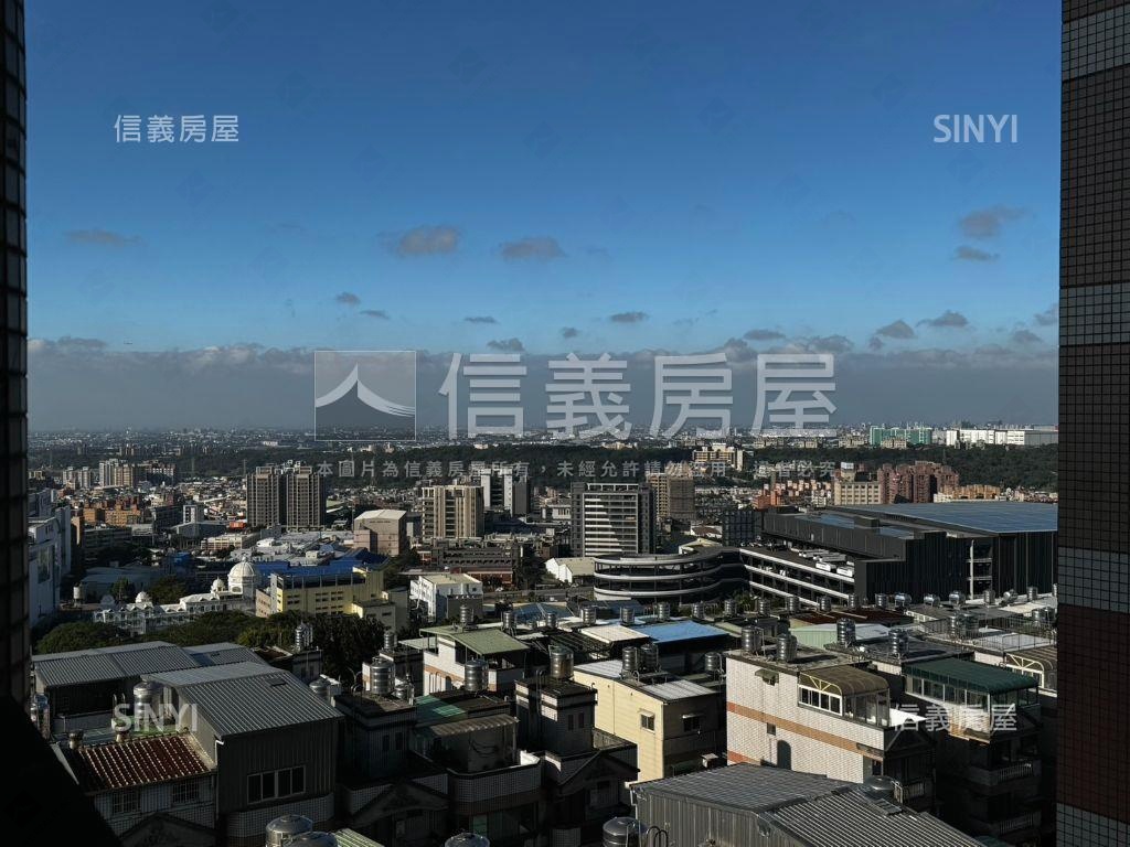 近楊梅體育園區有電梯３房房屋室內格局與周邊環境