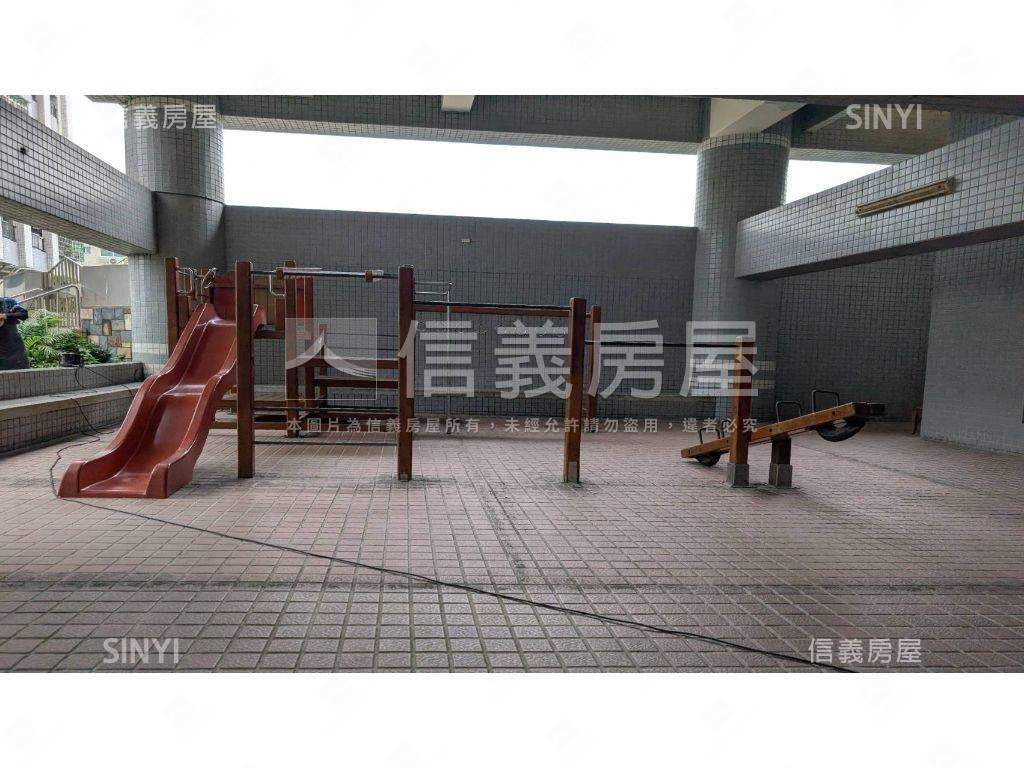 大社鬧區收租套房房屋室內格局與周邊環境