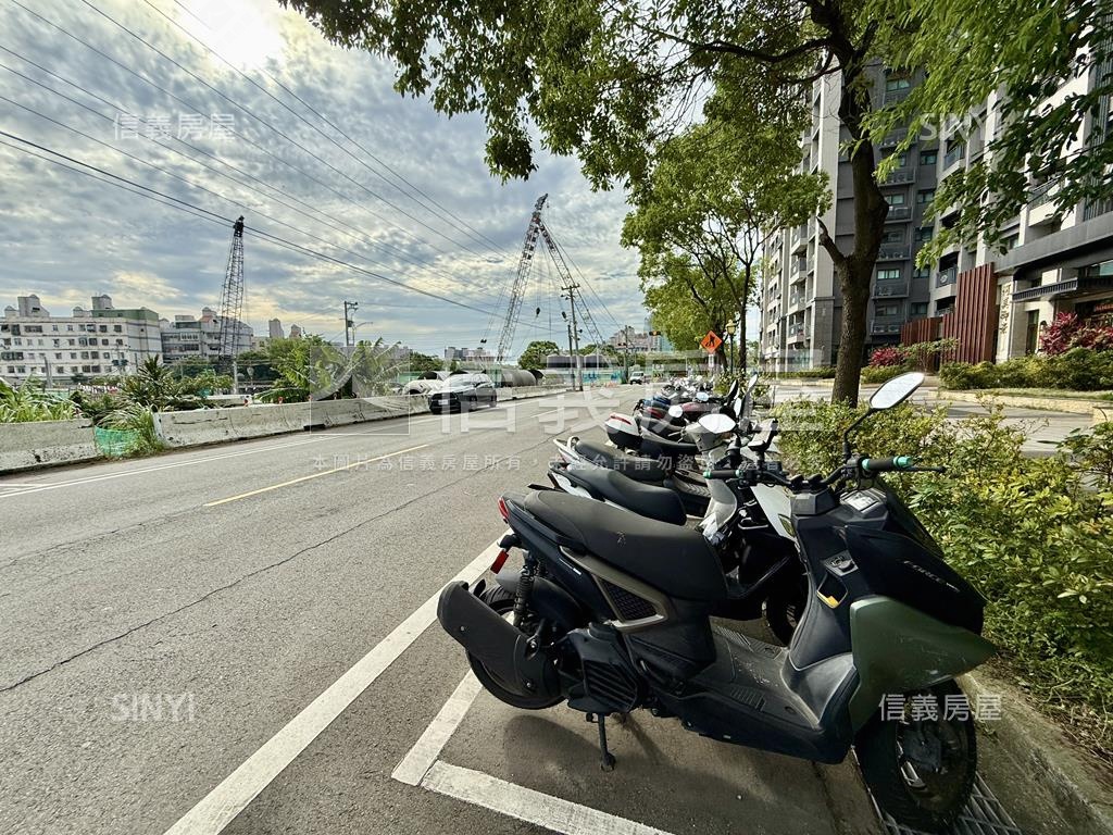 河美御景大２房雙衛浴車位房屋室內格局與周邊環境
