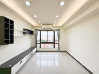 鼎泰鑫極視野大三房雙車位