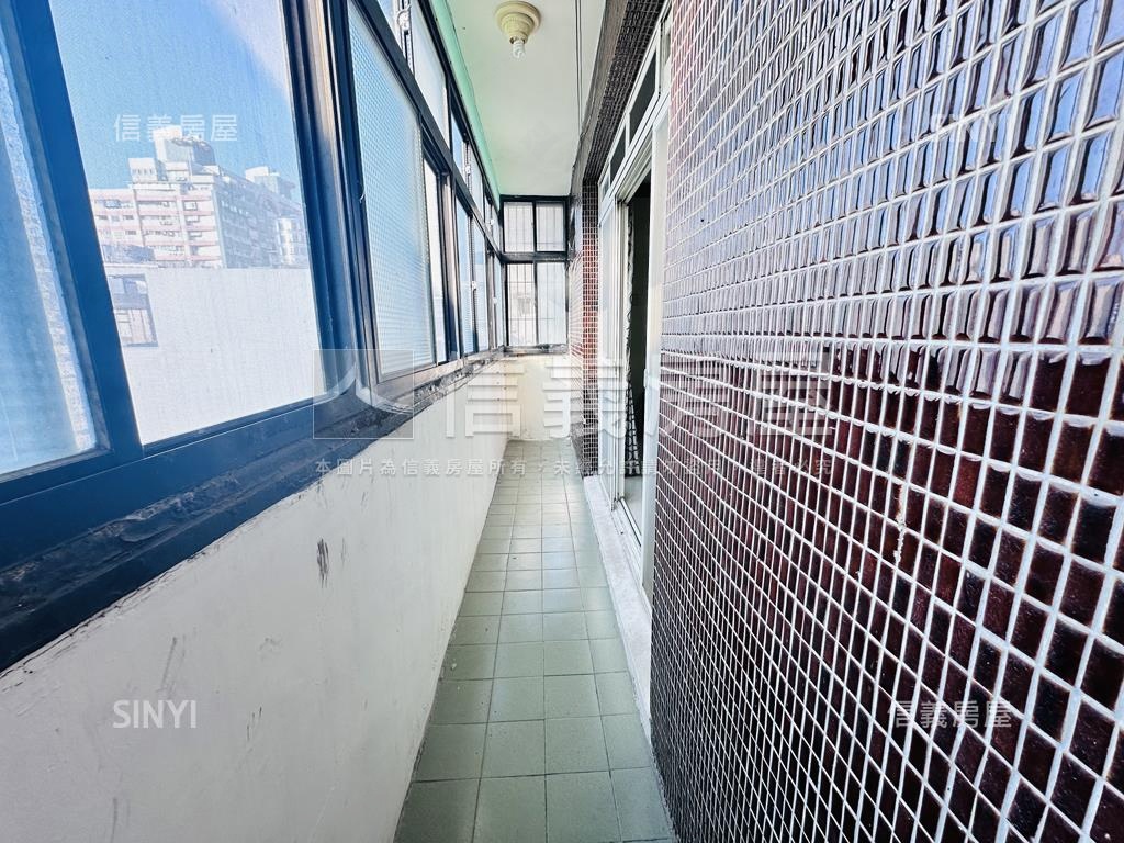 近清大附小邊間大４房房屋室內格局與周邊環境