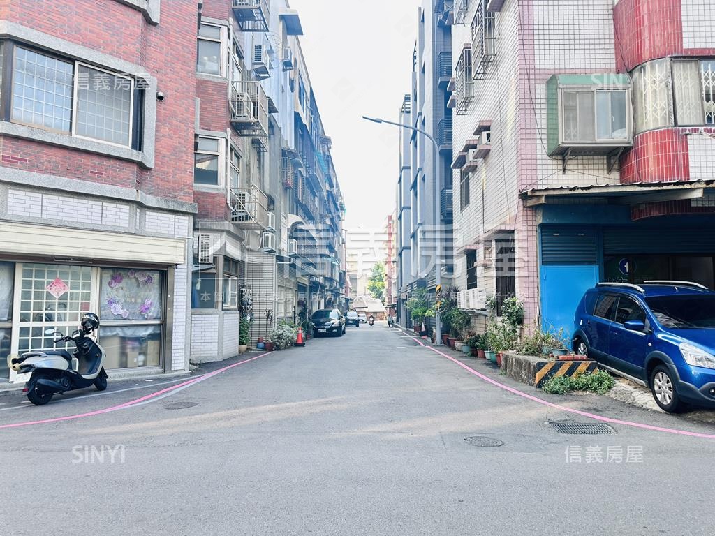 近清大附小邊間大４房房屋室內格局與周邊環境