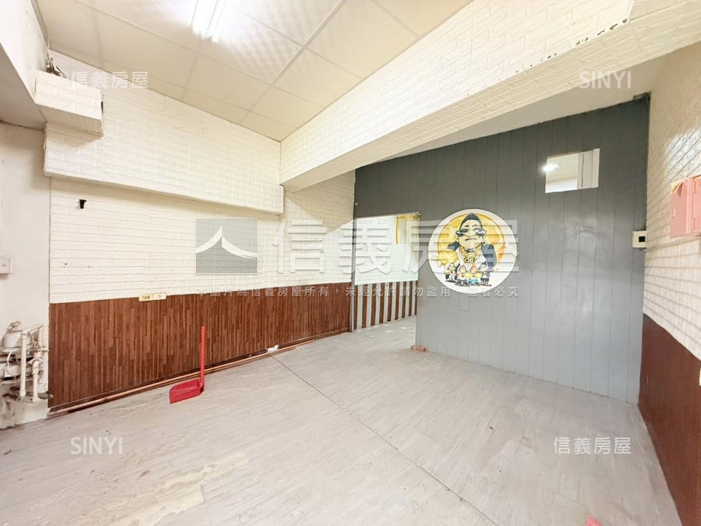 新市熱鬧金店面房屋室內格局與周邊環境