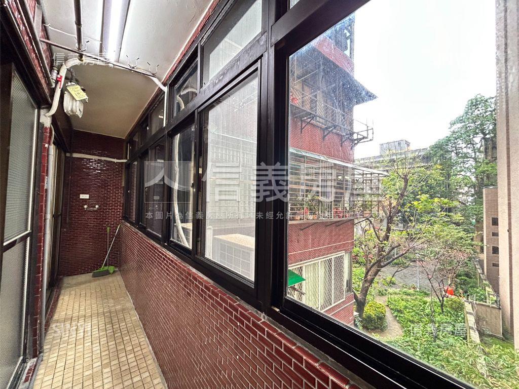 華府園★中正學區電梯兩房房屋室內格局與周邊環境