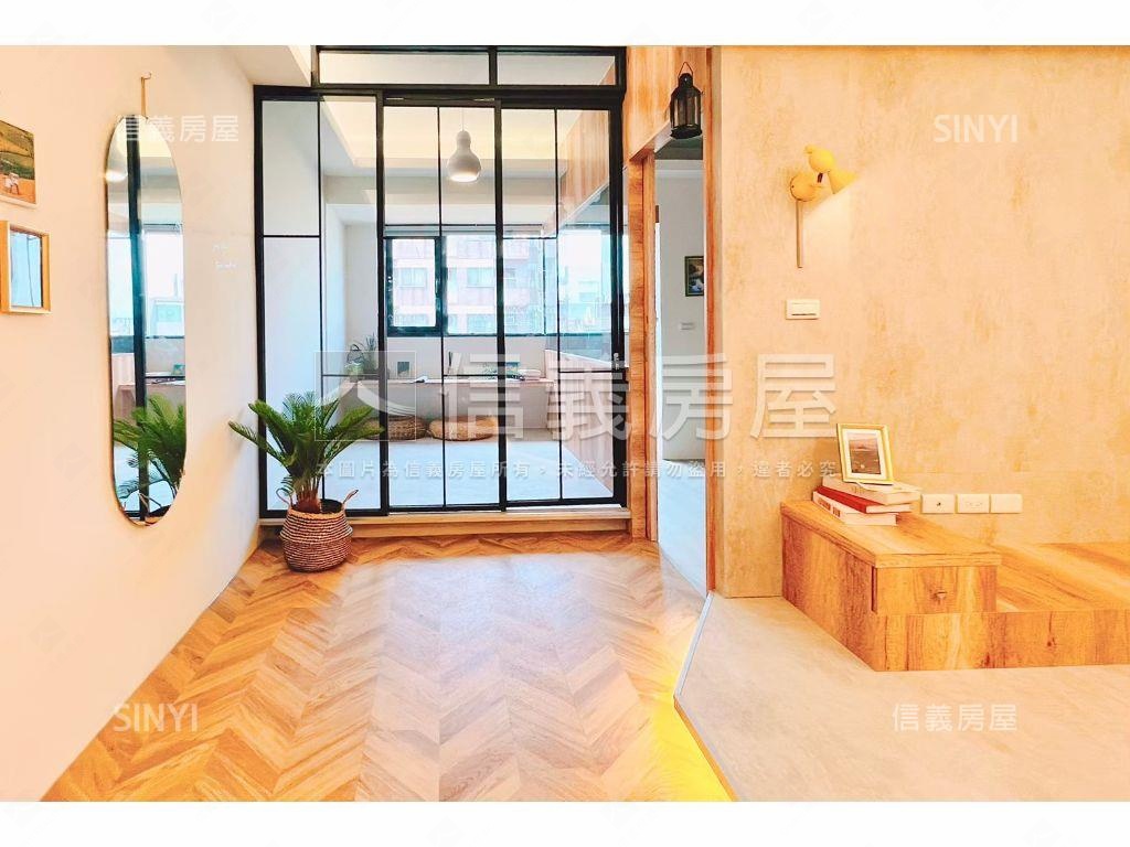 近水湳經貿電梯美兩房房屋室內格局與周邊環境