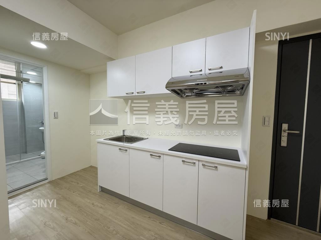 敦化介壽稀有２房華府房屋室內格局與周邊環境