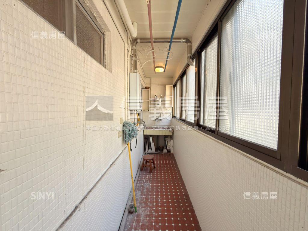 超稀有面校園太子哈佛房屋室內格局與周邊環境