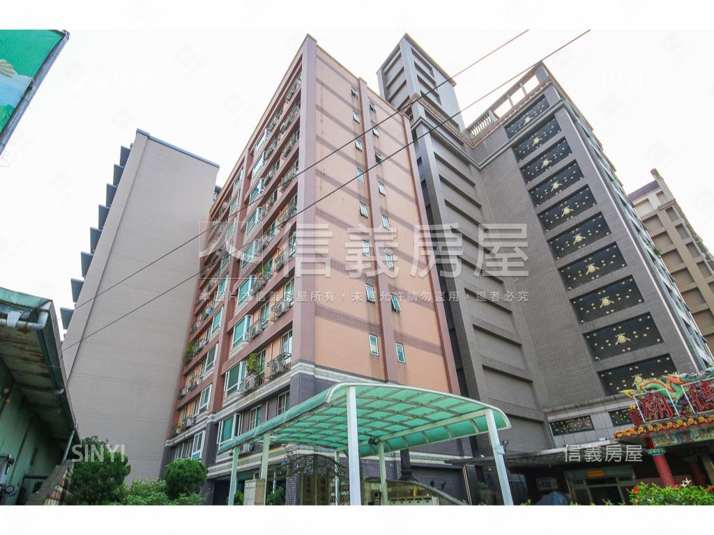 長榮路大器四房坡平車位房屋室內格局與周邊環境