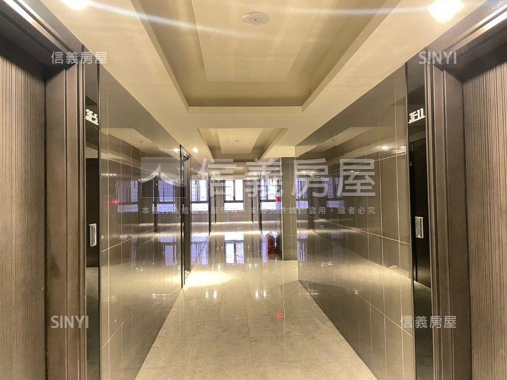 高工旁微笑１０１兩房平車房屋室內格局與周邊環境